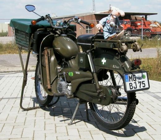 Lastboy mit großem Kennzeichen